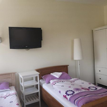 Schmetterling Zimmer Bad Lausick Dış mekan fotoğraf
